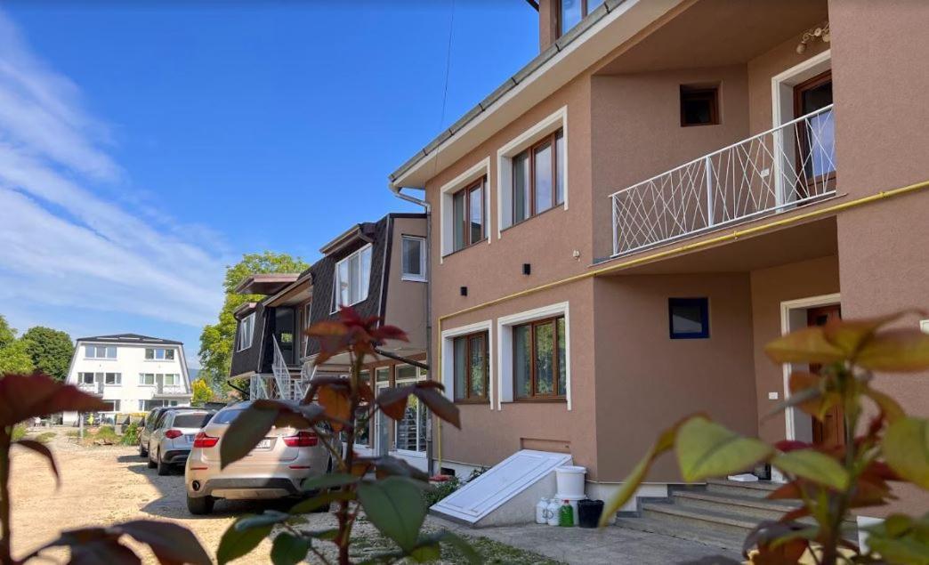 Premont Studios Ghimbav Exterior foto